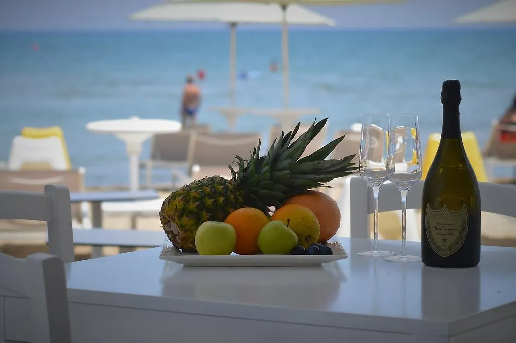 Island Boutique Hotel Lárnaka